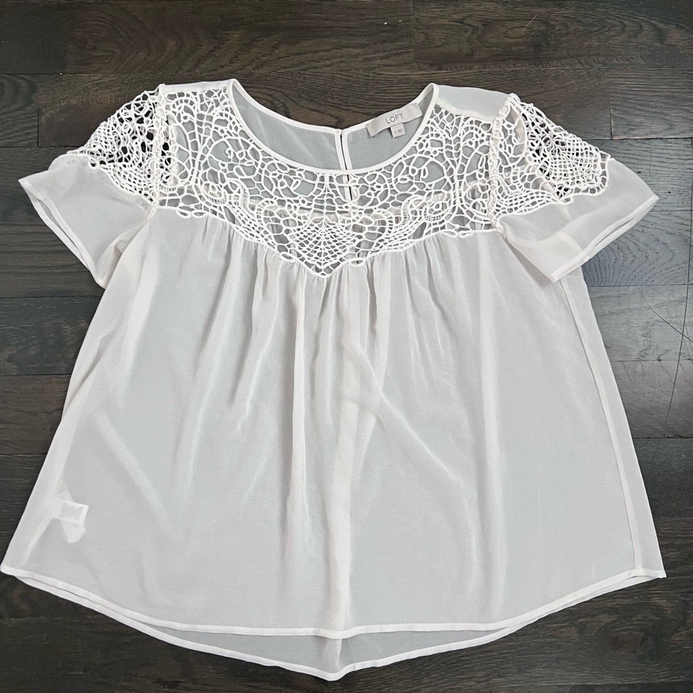 Loft Cut Out Flowy Top